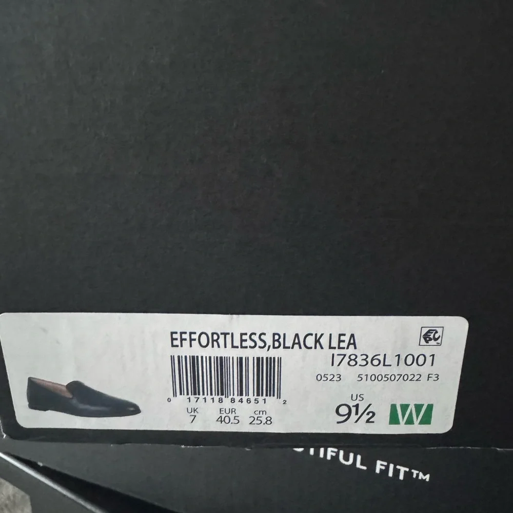 Naturalizer Women Effortless Black Leather Slip-On Loafers- 9.5- BNWT - Picture 11 of 11